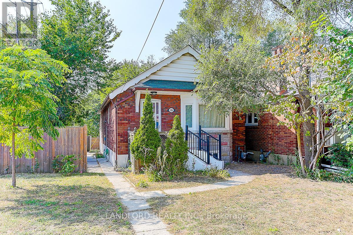 Photo 17 of Lower 1206 Broadview Avenue, Toronto ON
