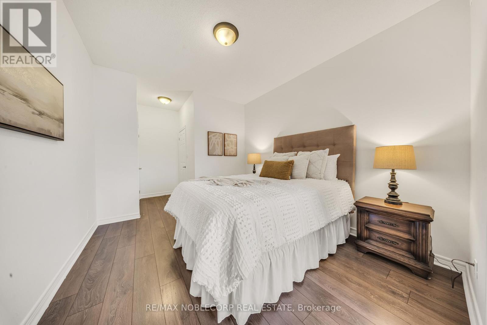 Photo 39 of 319 121 Woodbridge Avenue, Vaughan ON