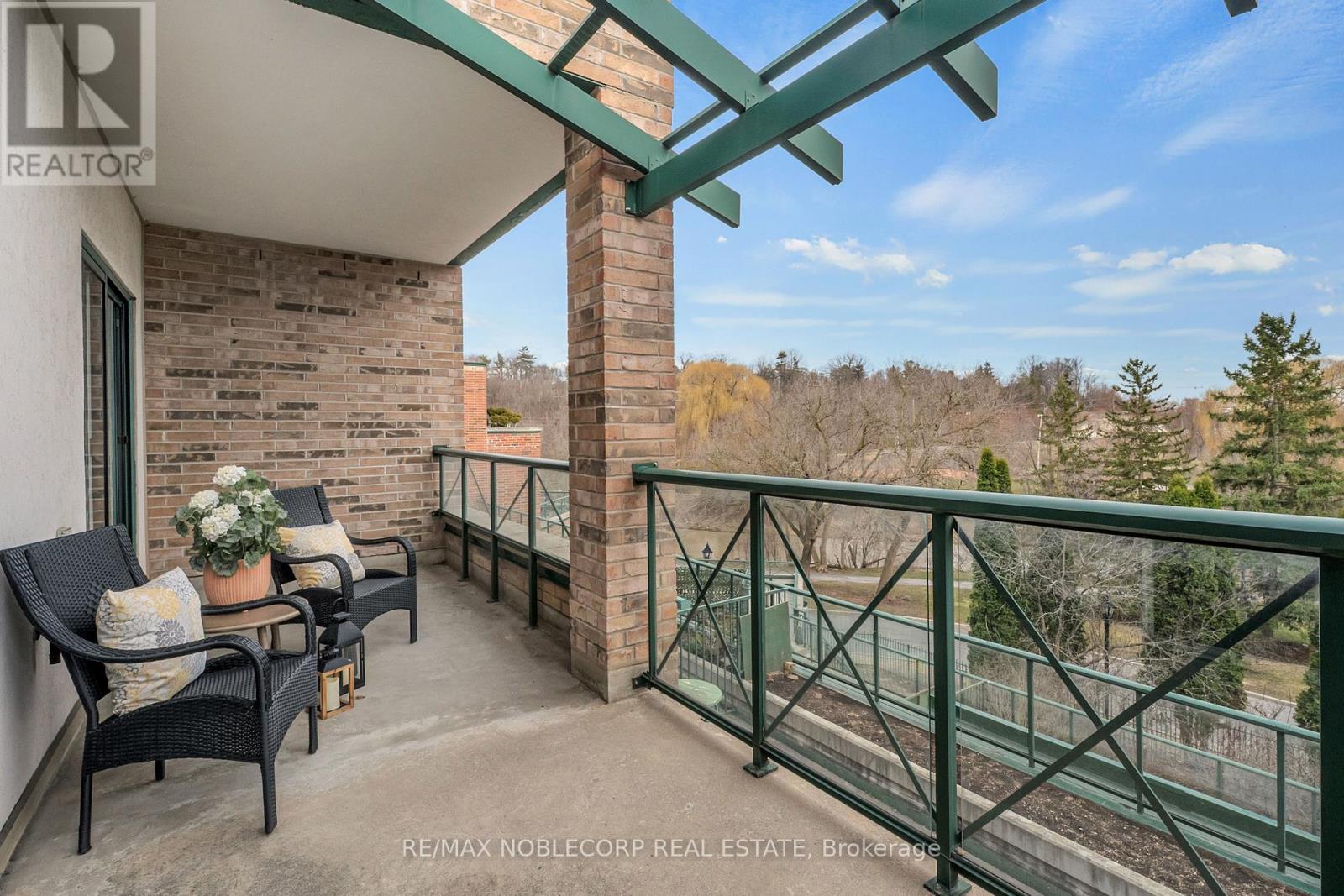 Photo 32 of 319 121 Woodbridge Avenue, Vaughan ON