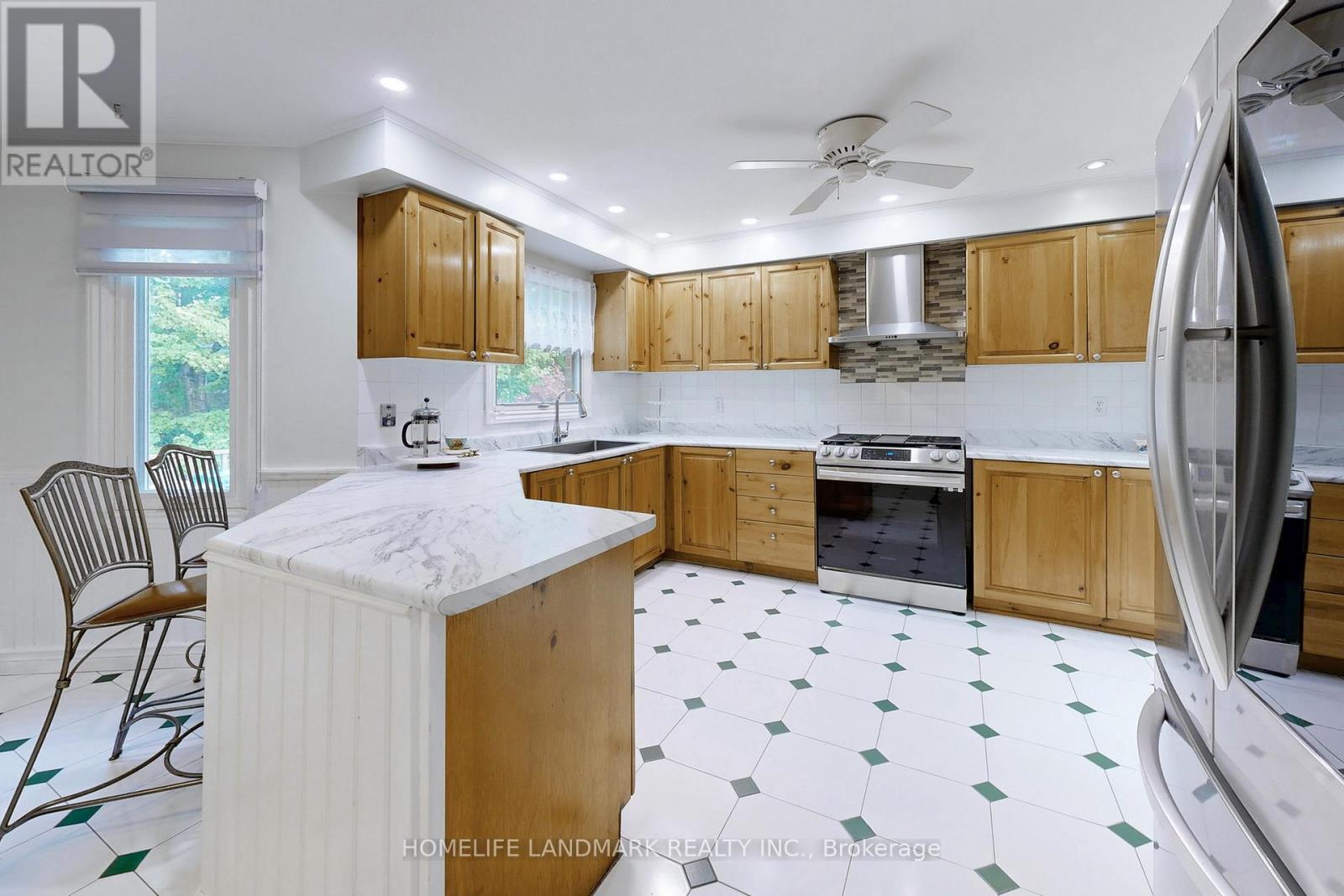 Photo 17 of 15 Hollingham Road, Markham ON