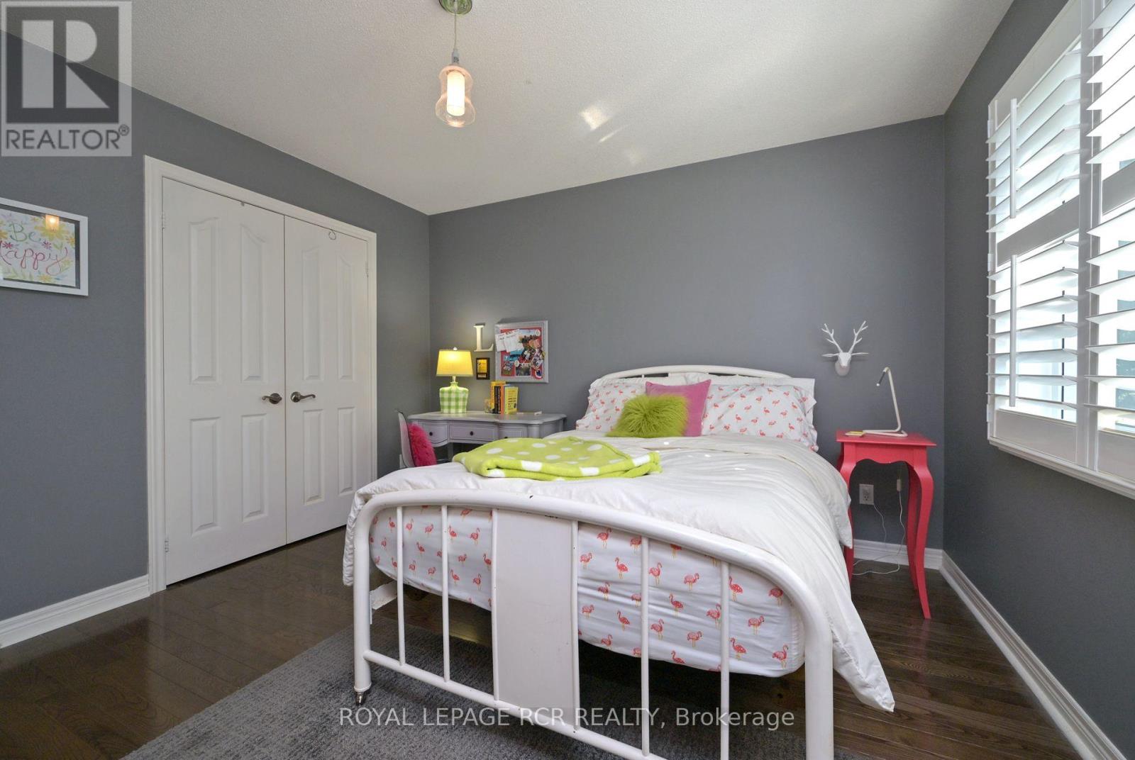Photo 30 of 908 Schaeffer Outlook, Newmarket ON
