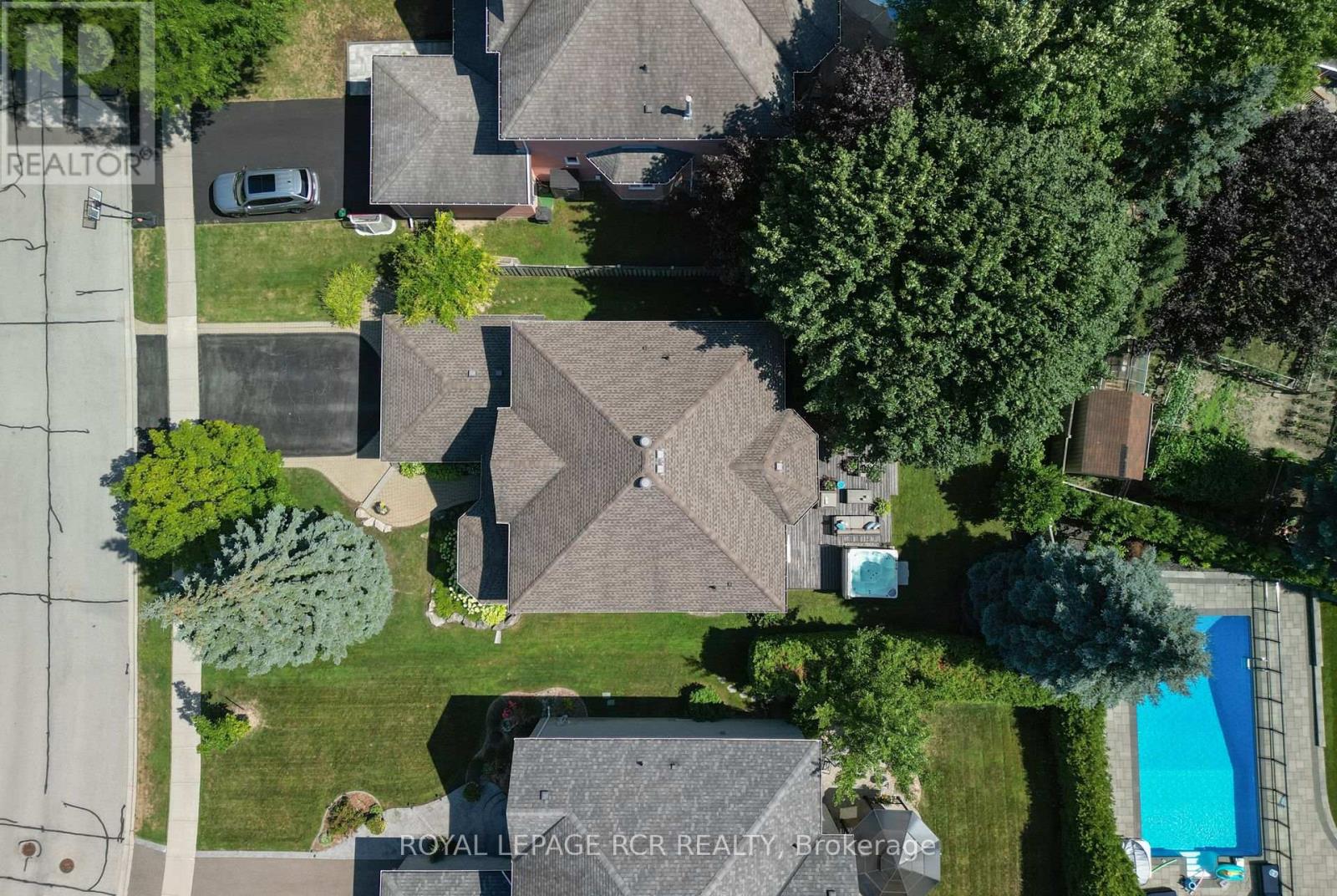 Photo 45 of 908 Schaeffer Outlook, Newmarket ON