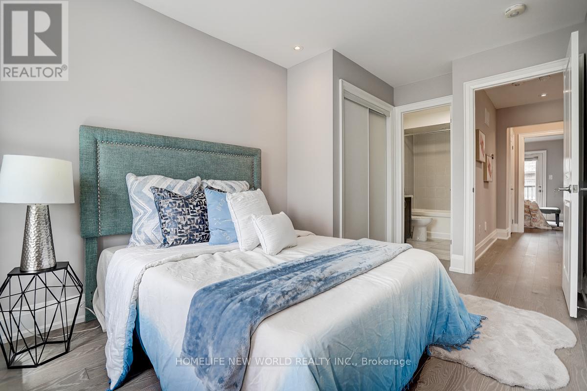 Photo 10 of 4146 Highway 7 Road, Markham ON