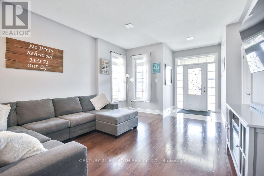 Photo 23 of 58 Christy Drive, Wasaga Beach ON