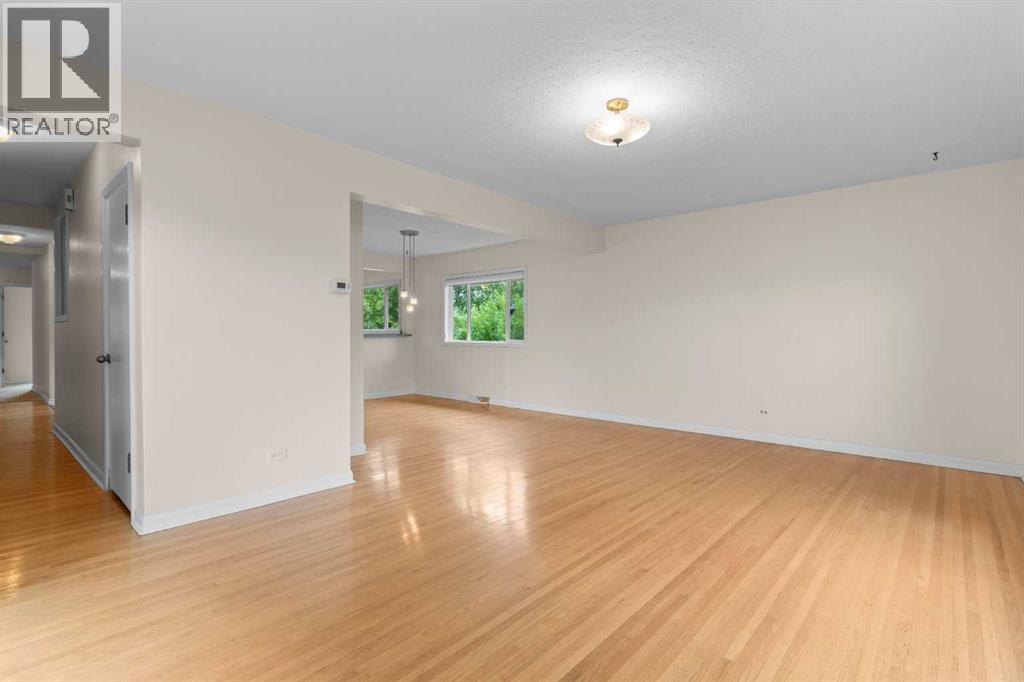 Photo 28 of 1831 18 A Street Sw, Calgary AB