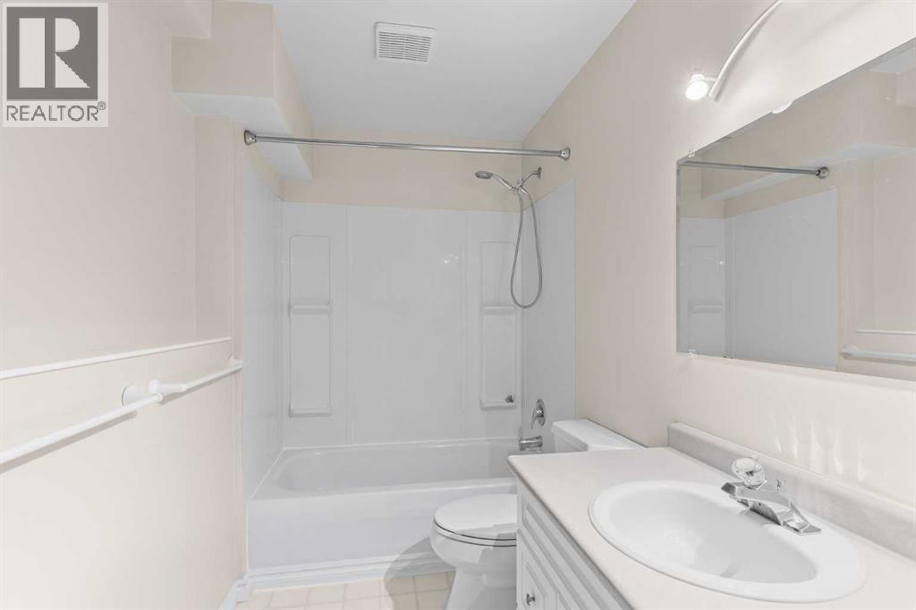 Photo 1 of 1831 18 A Street Sw, Calgary AB