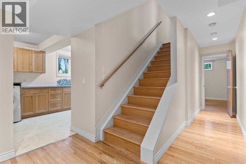 Photo 18 of 1831 18 A Street Sw, Calgary AB