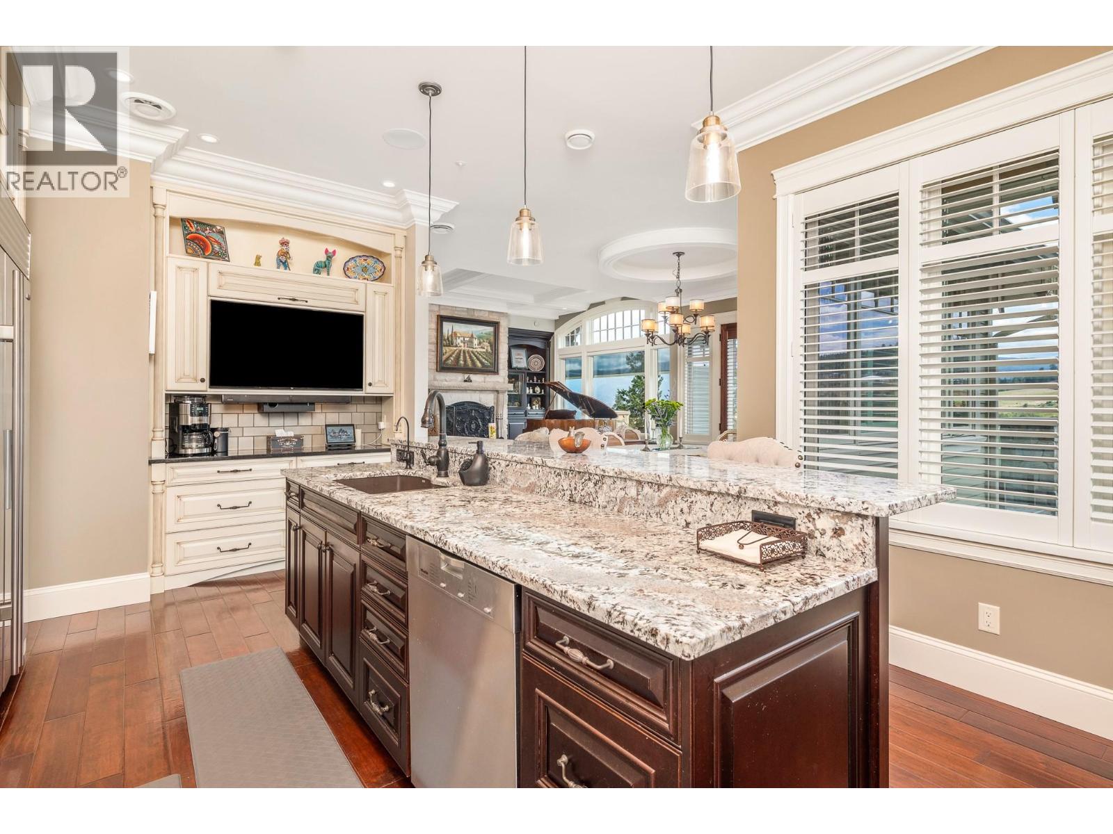 Photo 22 of 602 Falcon Point Way, Vernon BC