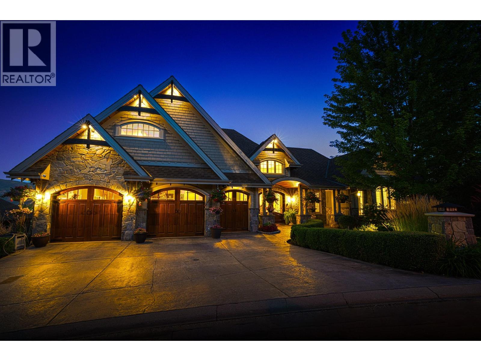 Photo 3 of 602 Falcon Point Way, Vernon BC