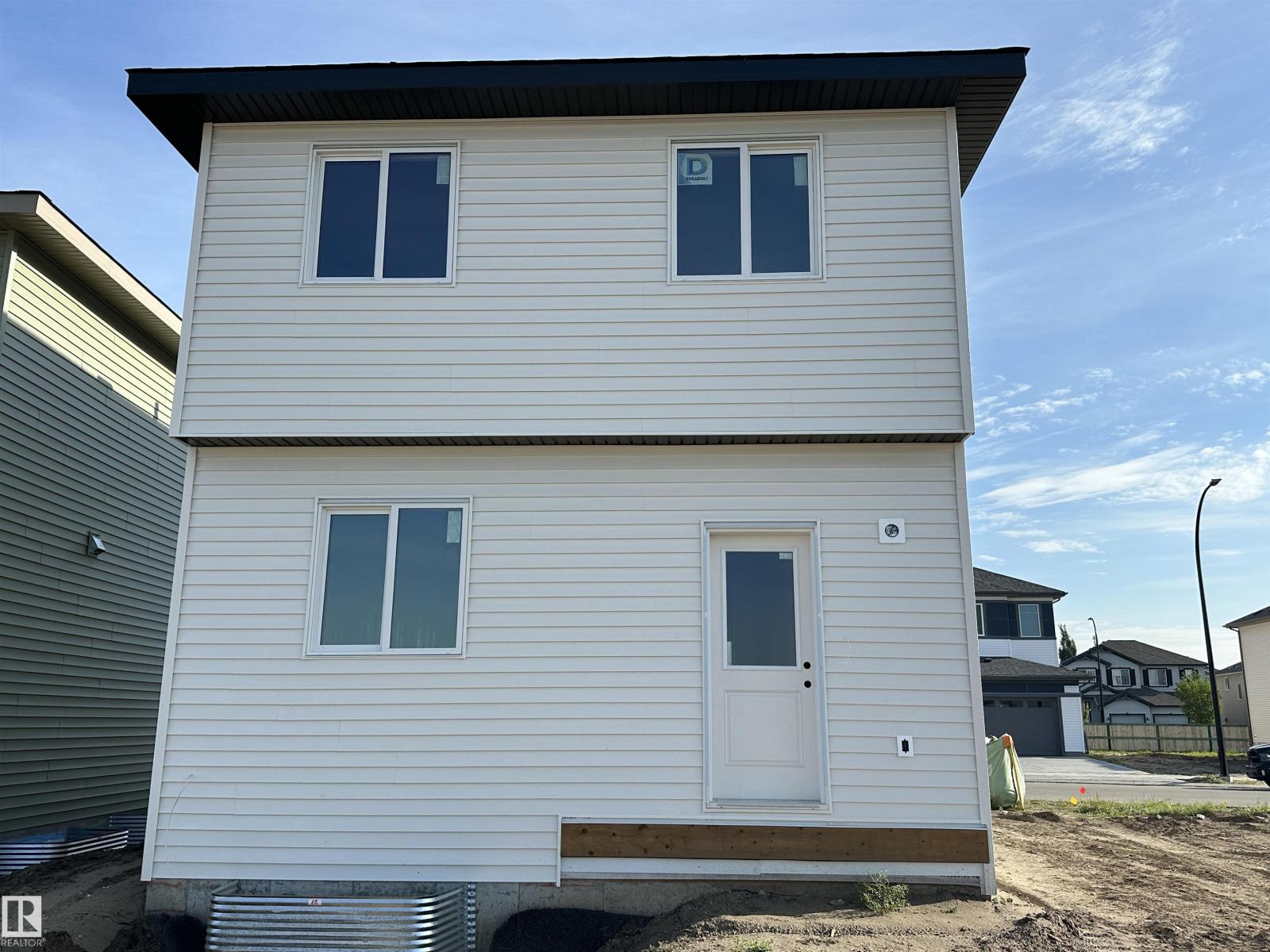 Photo 4 of 25 Ficus Wy, Fort Saskatchewan AB