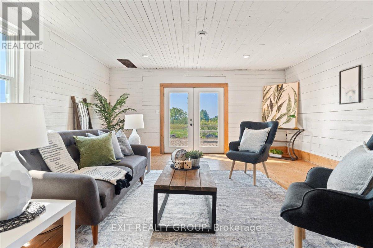 Photo 32 of 1106 Cooke Road, Stirlingrawdon ON