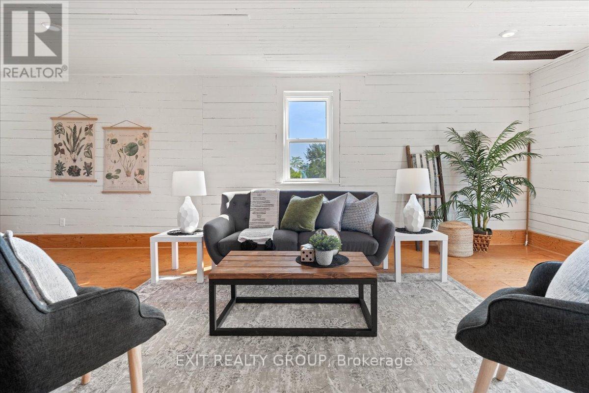 Photo 16 of 1106 Cooke Road, Stirlingrawdon ON
