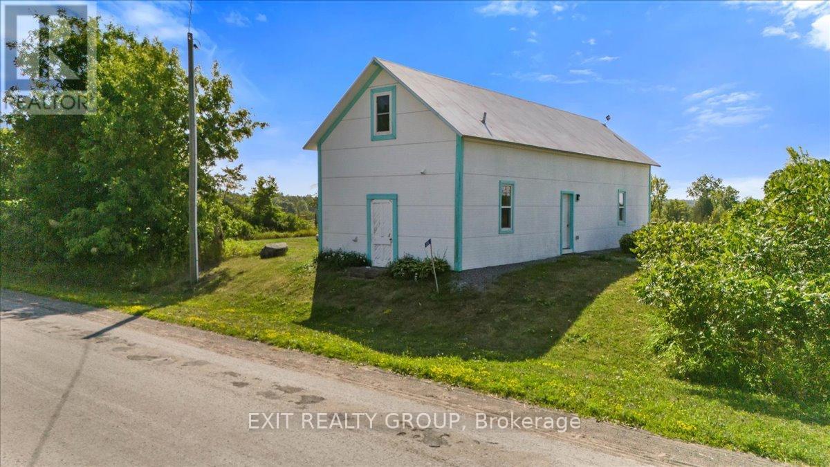 Photo 1 of 1106 Cooke Road, Stirlingrawdon ON