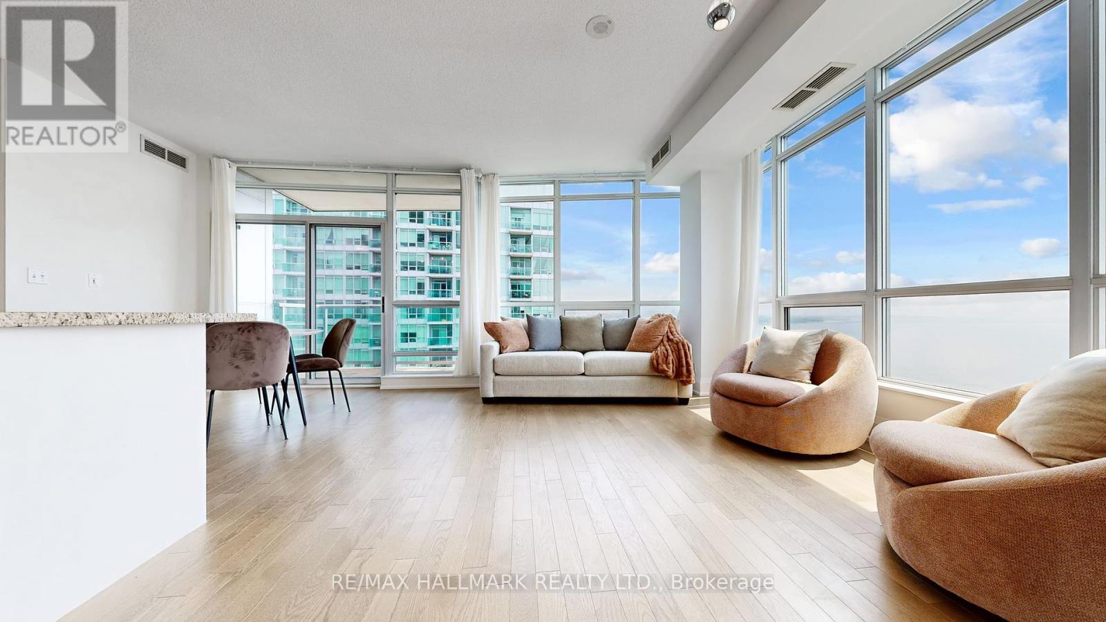 Photo 33 of 1607 1910 Lake Shore Boulevard W, Toronto ON