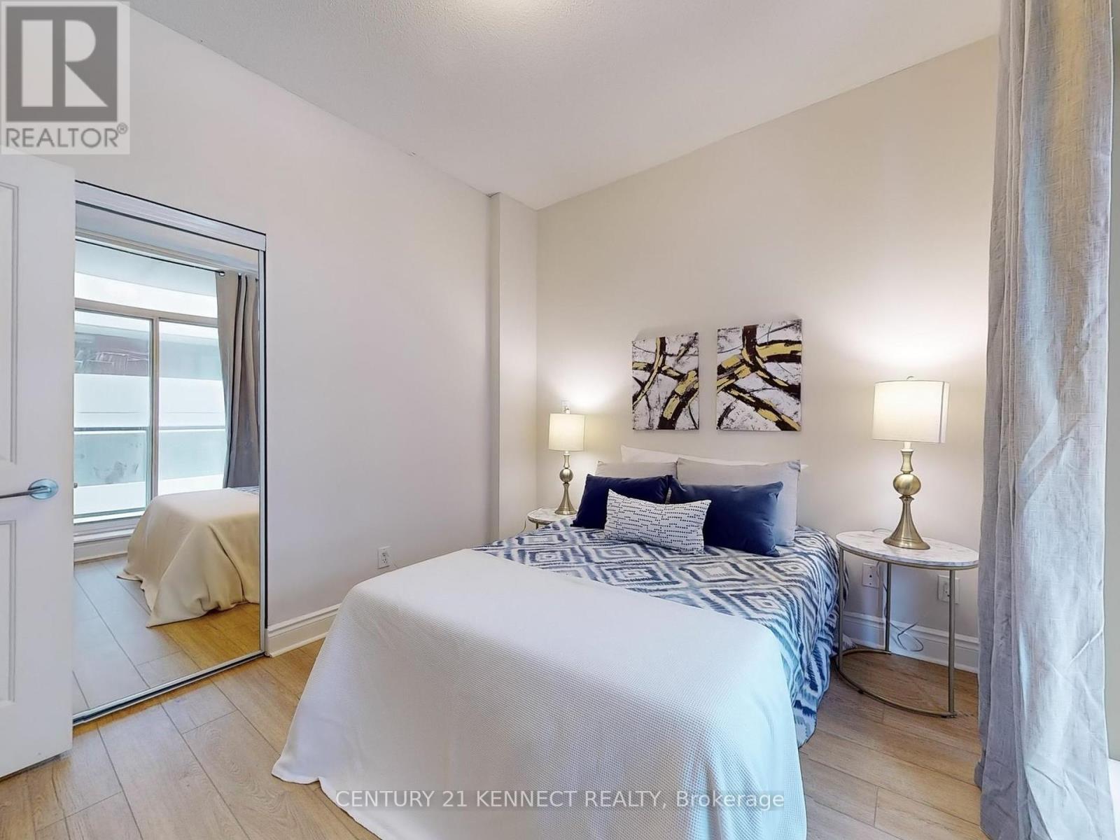 Photo 14 of 316 25 Earlington Avenue E, Toronto ON