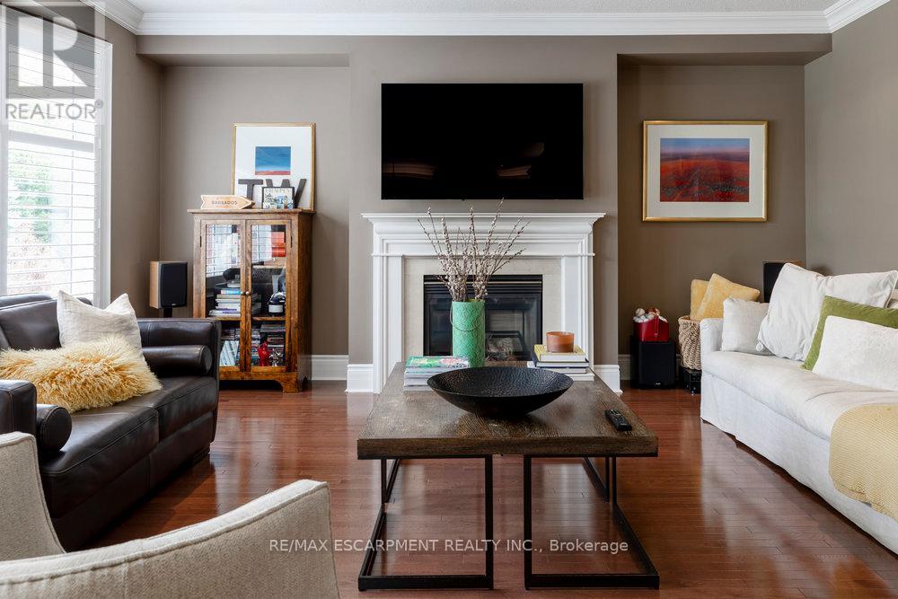 Photo 17 of 4212 Kane Crescent, Burlington ON