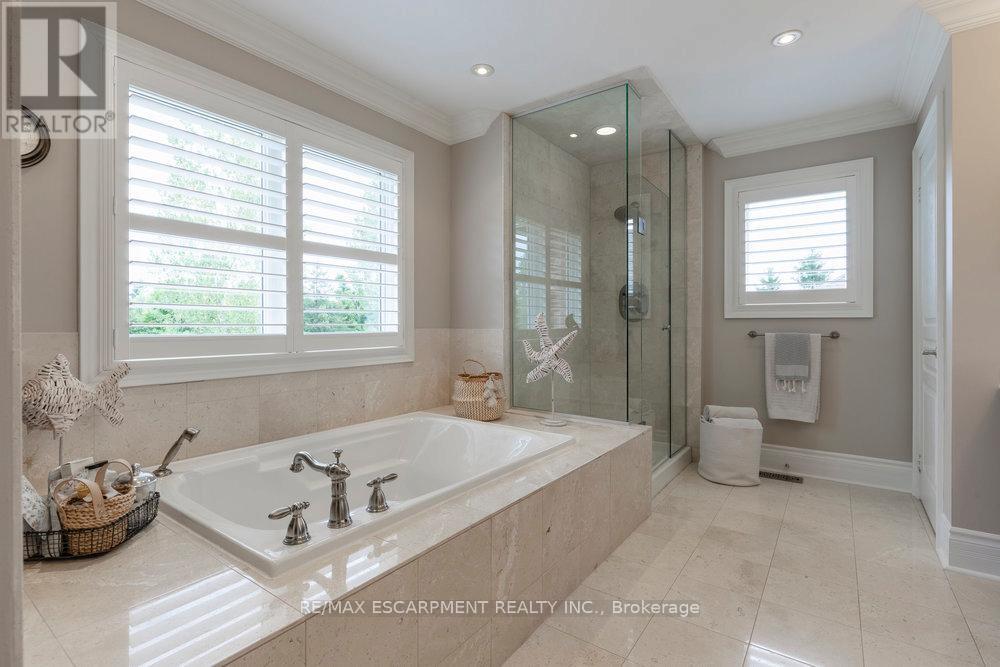 Photo 25 of 4212 Kane Crescent, Burlington ON