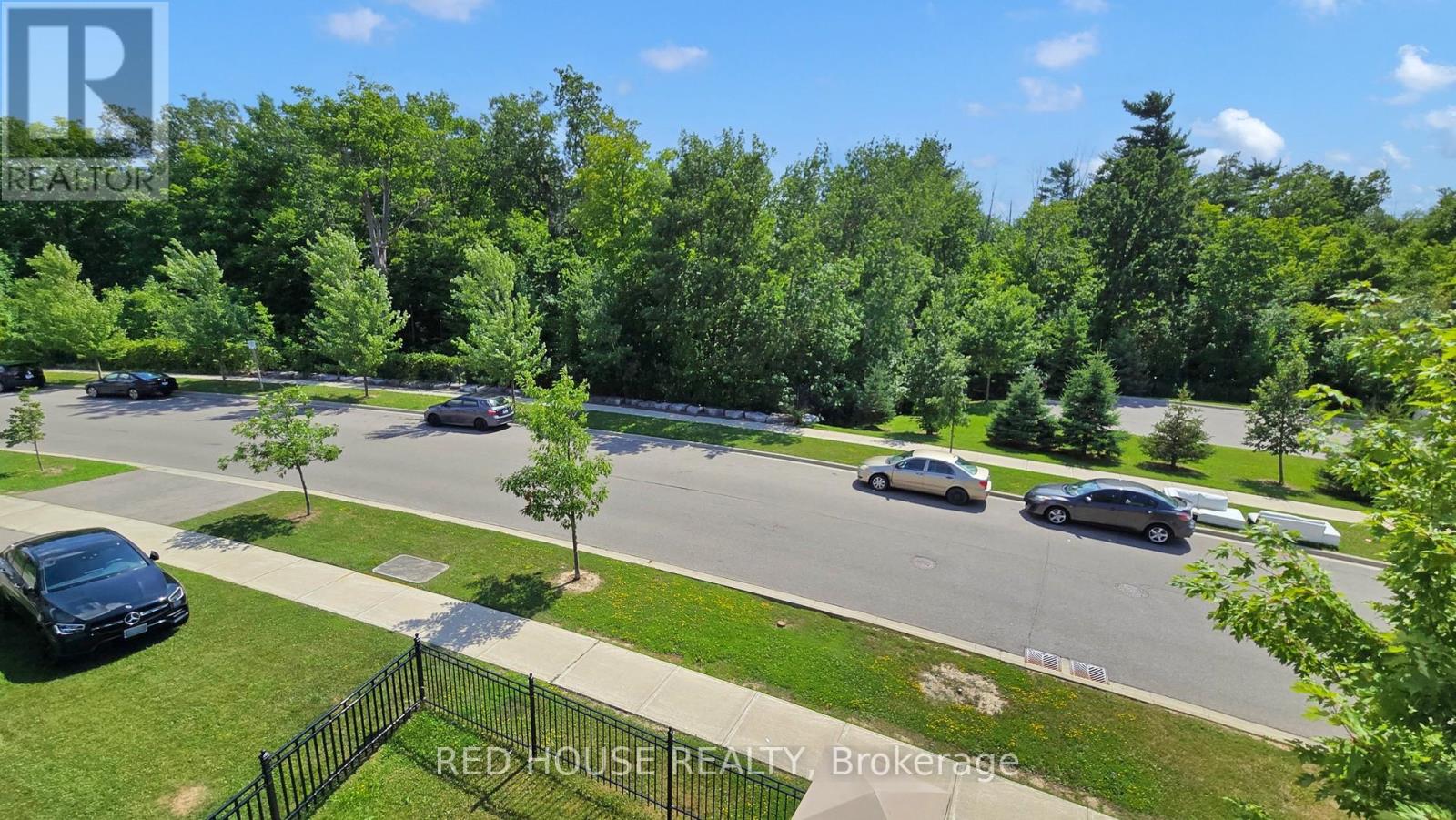 Photo 4 of 2 5585 Oscar Peterson Boulevard, Mississauga ON