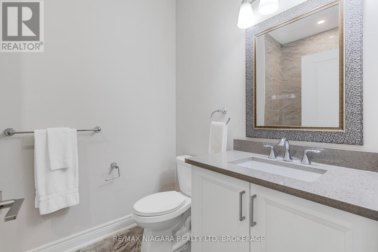 Photo 37 of 254 Lancaster Drive, Port Colborne ON