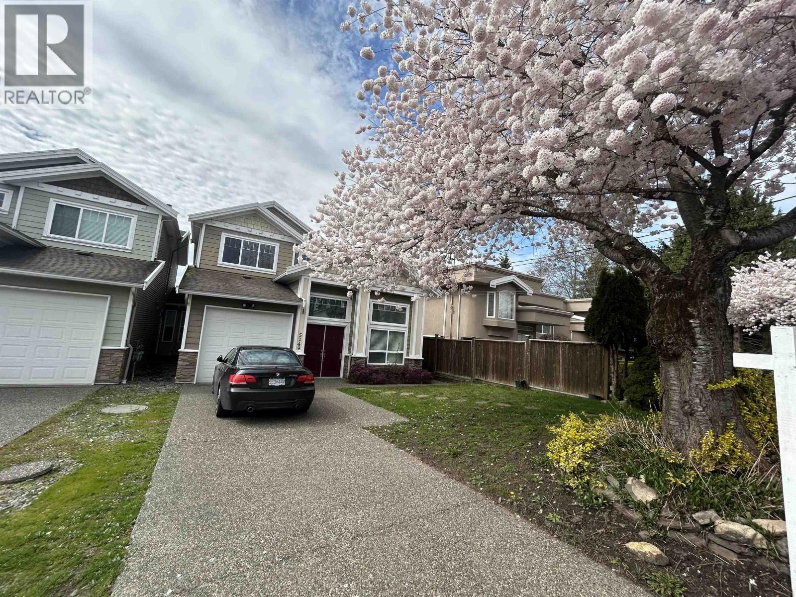 Photo 2 of 5249 Chesham Avenue, Burnaby BC