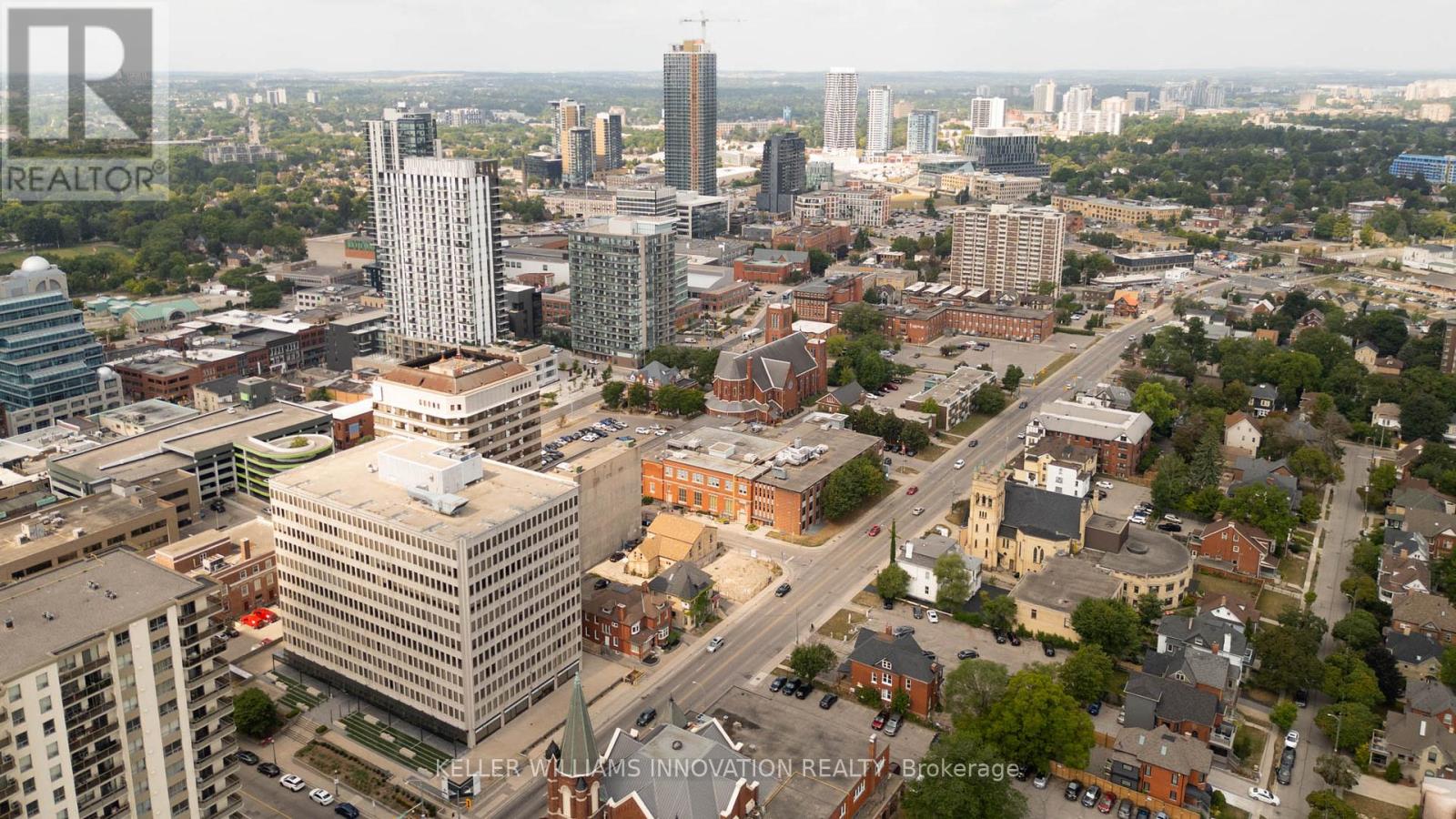 Photo 10 of 21 Weber Street W, Kitchener ON
