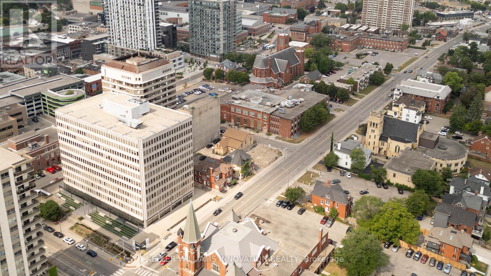 Photo 11 of 21 Weber Street W, Kitchener ON