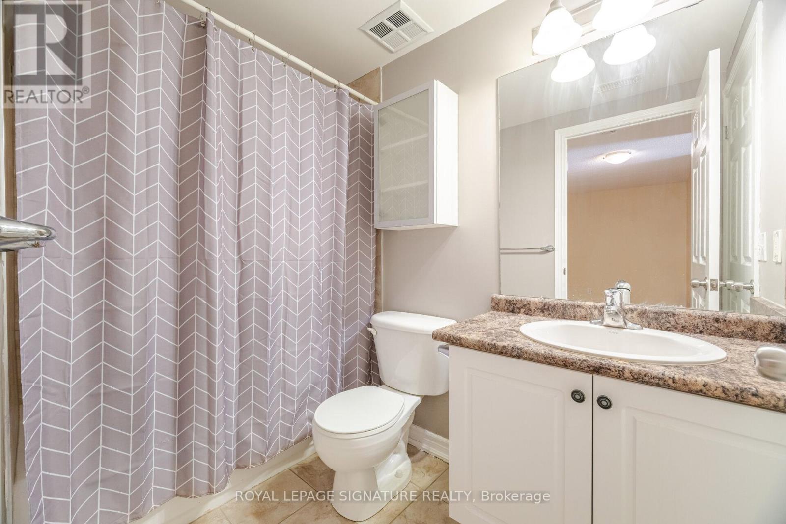 Photo 35 of 307 47 Caroline Street N, Hamilton ON
