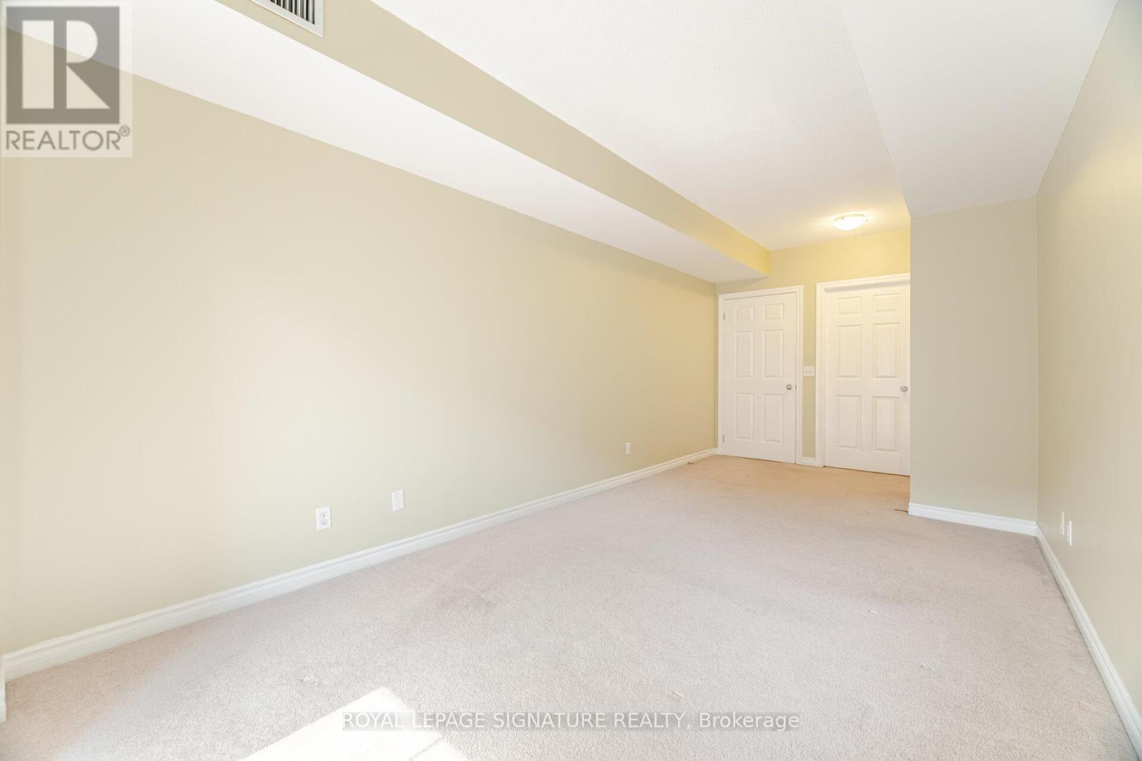 Photo 17 of 307 47 Caroline Street N, Hamilton ON