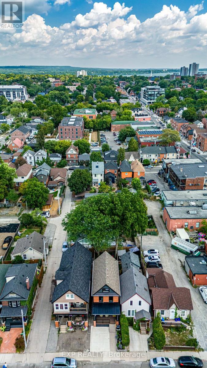 Photo 45 of 14 Chatham Street, Hamilton ON