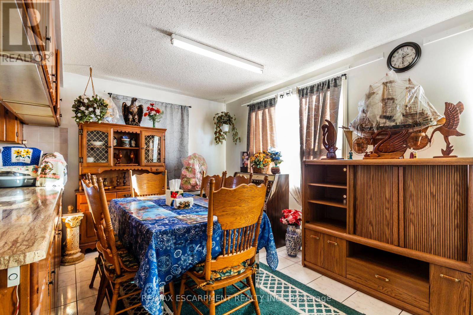 Photo 34 of 1295 Cannon Street E, Hamilton ON