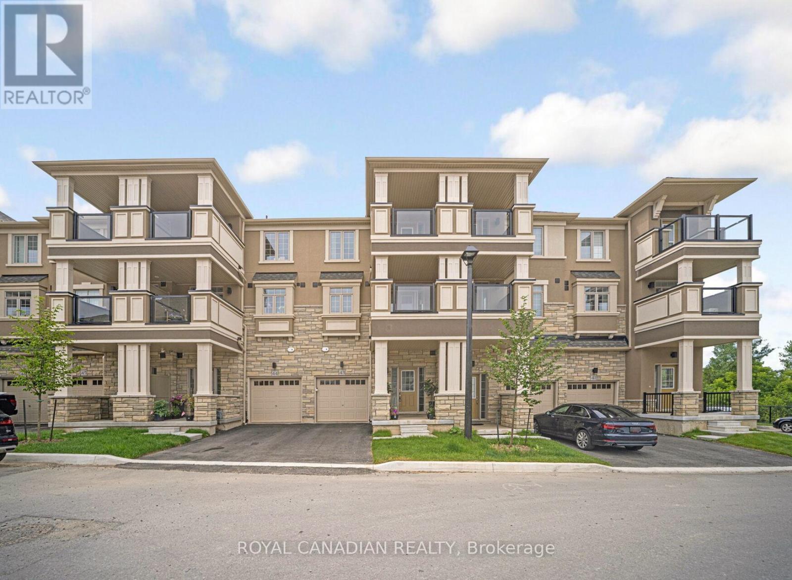 Photo 1 of 43 305 Garner Road, Hamilton ON