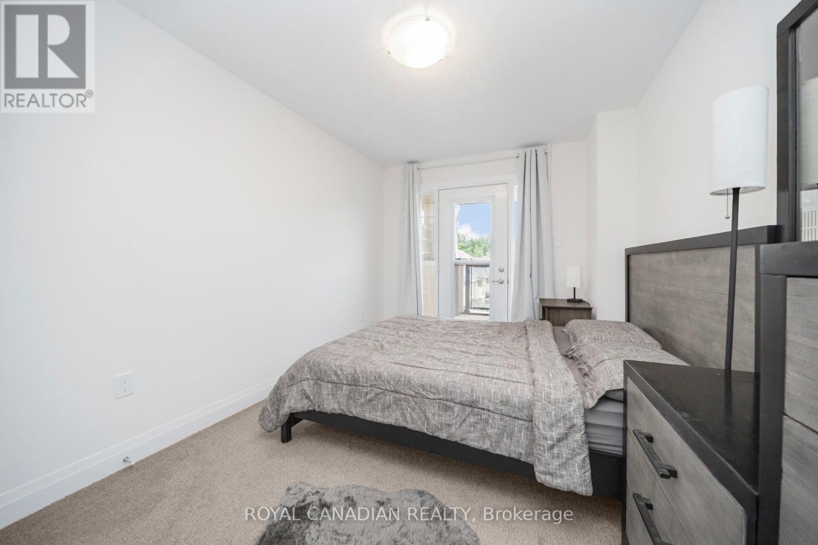 Photo 39 of 43 305 Garner Road, Hamilton ON