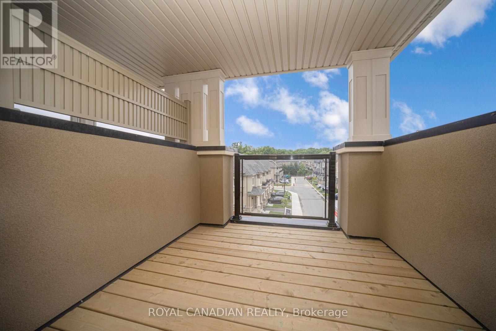Photo 41 of 43 305 Garner Road, Hamilton ON