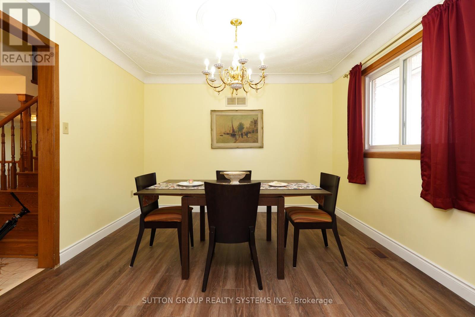 Photo 2 of 101 Henley Drive, Hamilton ON