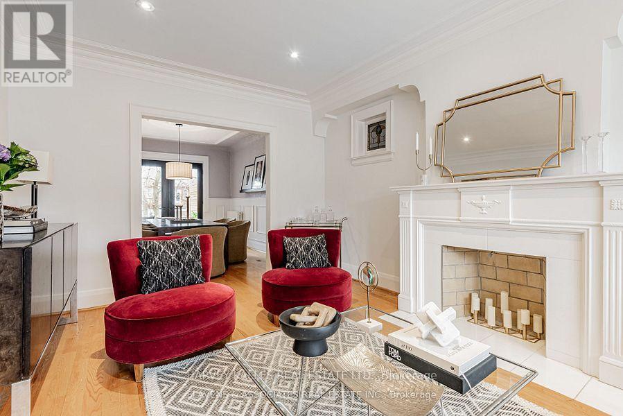 Photo 19 of 391 Castlefield Avenue, Toronto ON