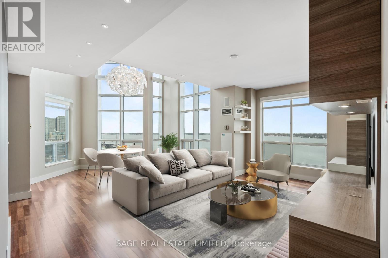 Photo 3 of Lph 8 410 Queens Quay W, Toronto ON