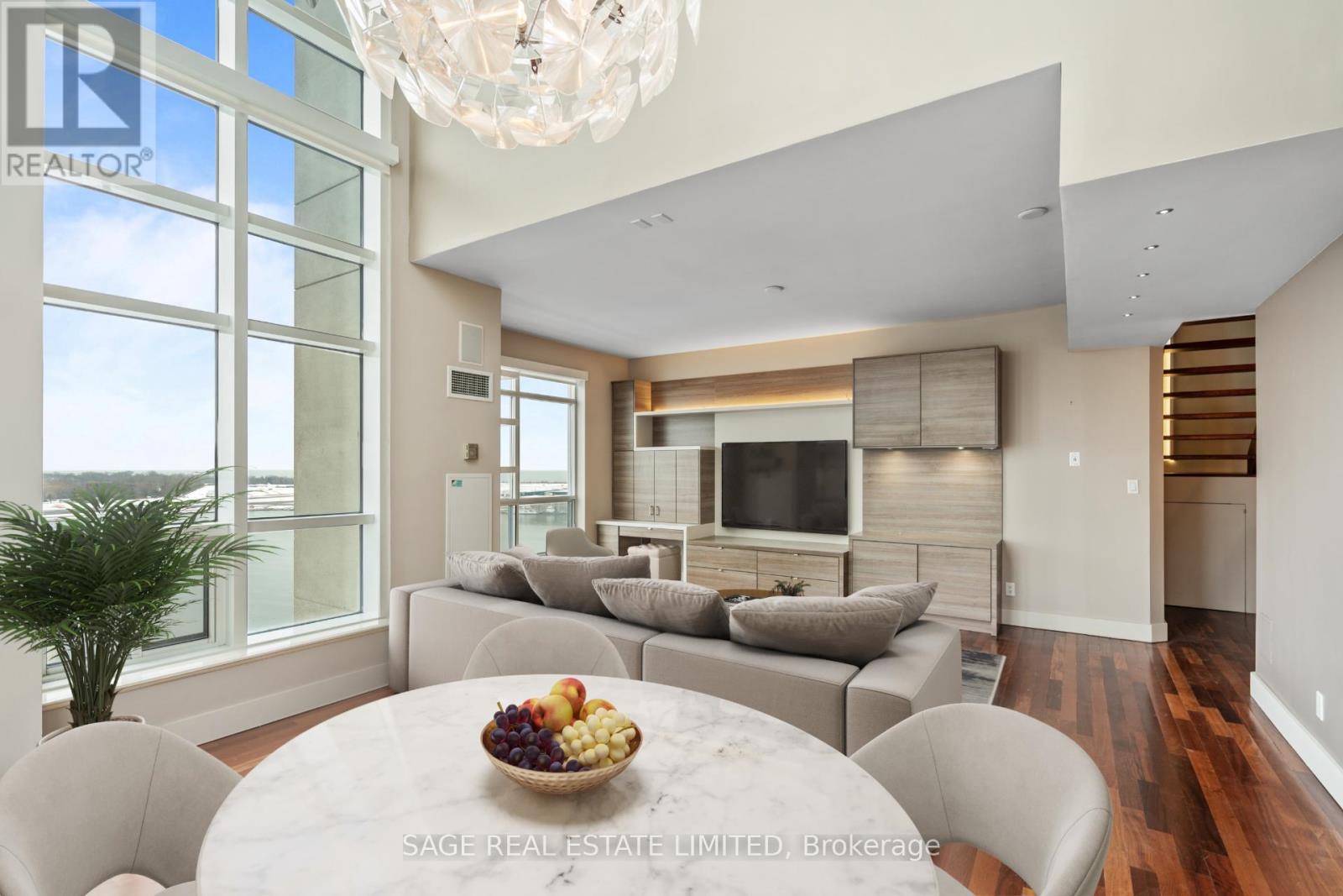 Photo 18 of Lph 8 410 Queens Quay W, Toronto ON