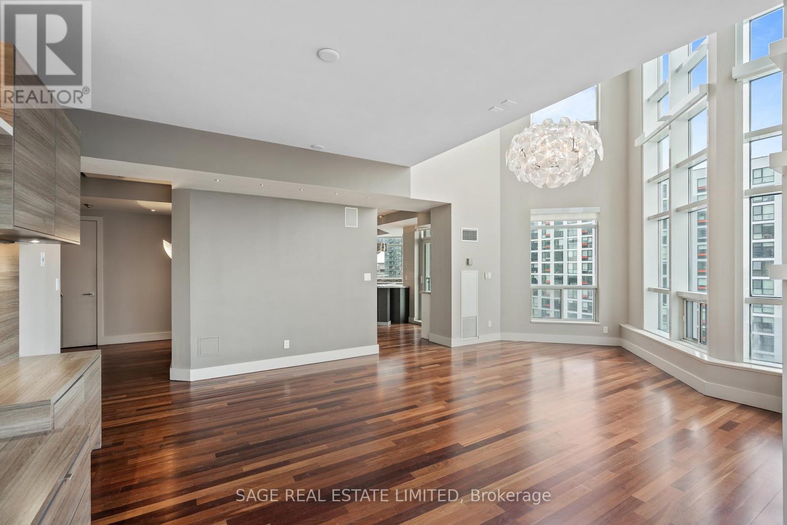 Photo 30 of Lph 8 410 Queens Quay W, Toronto ON