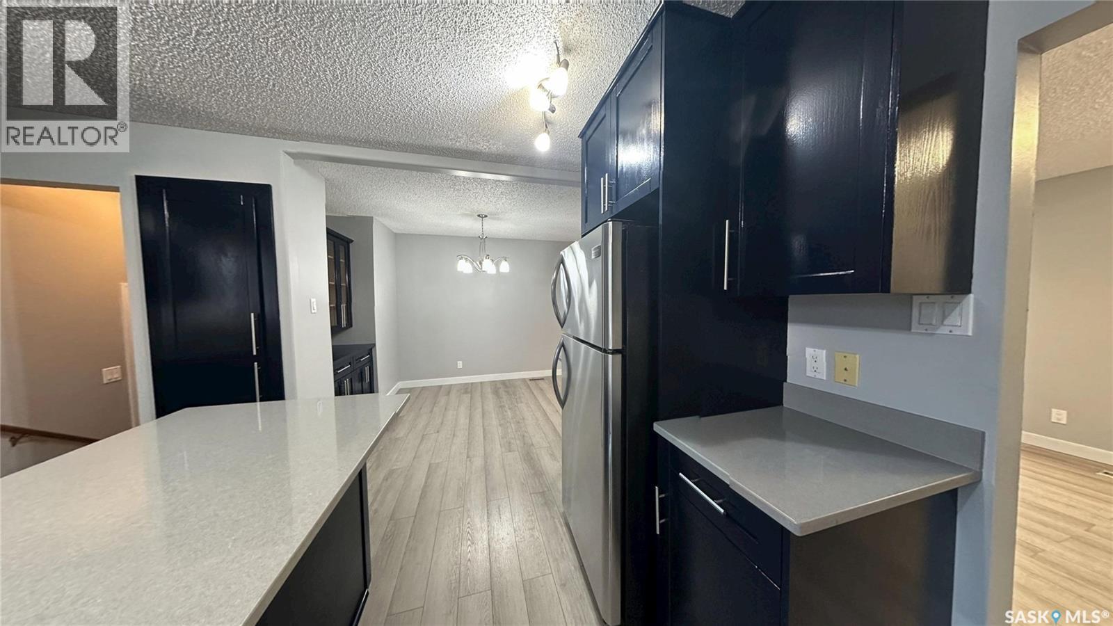 Photo 12 of 201 Haviland Crescent, Saskatoon SK