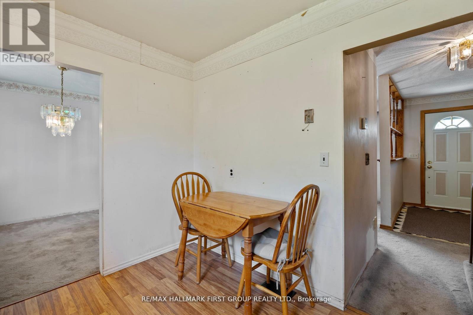 Photo 10 of 20 Lambard Crescent, Ajax ON