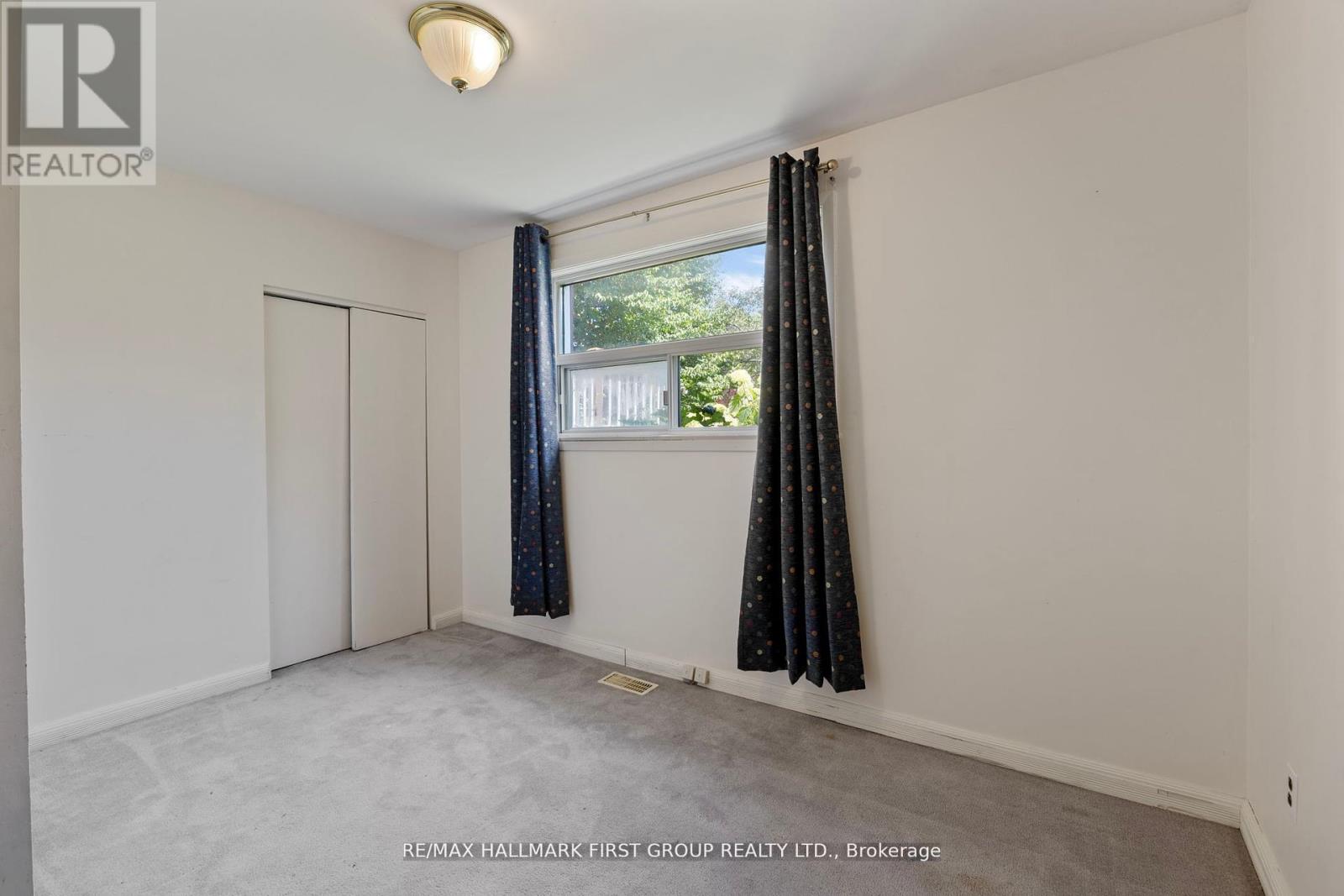 Photo 43 of 20 Lambard Crescent, Ajax ON