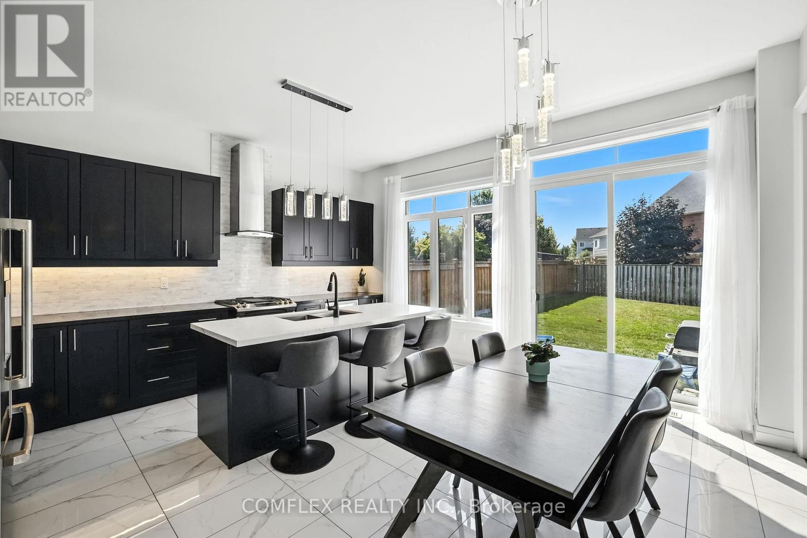 Photo 8 of 58 Southampton Street, Scugog ON