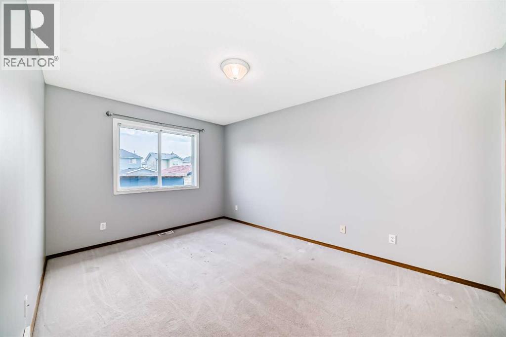 Single Family House 4 Level for Sale in  Taradale Drive NE Taradale Calgary 