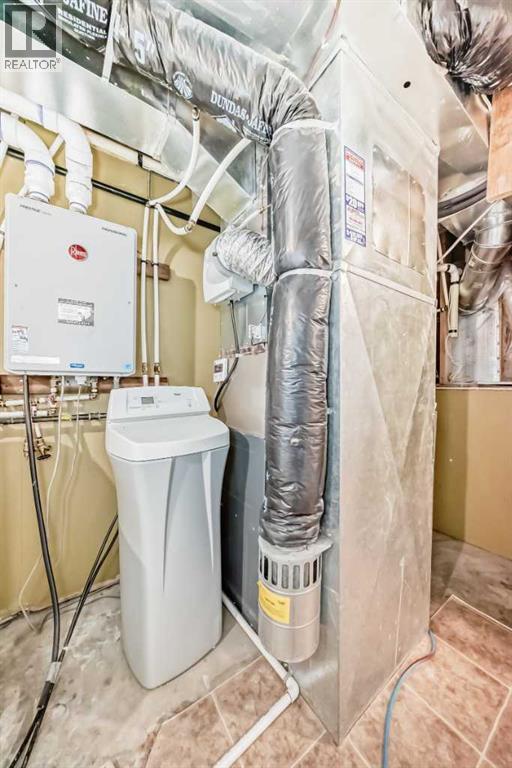 Single Family House 4 Level for Sale in  Taradale Drive NE Taradale Calgary 