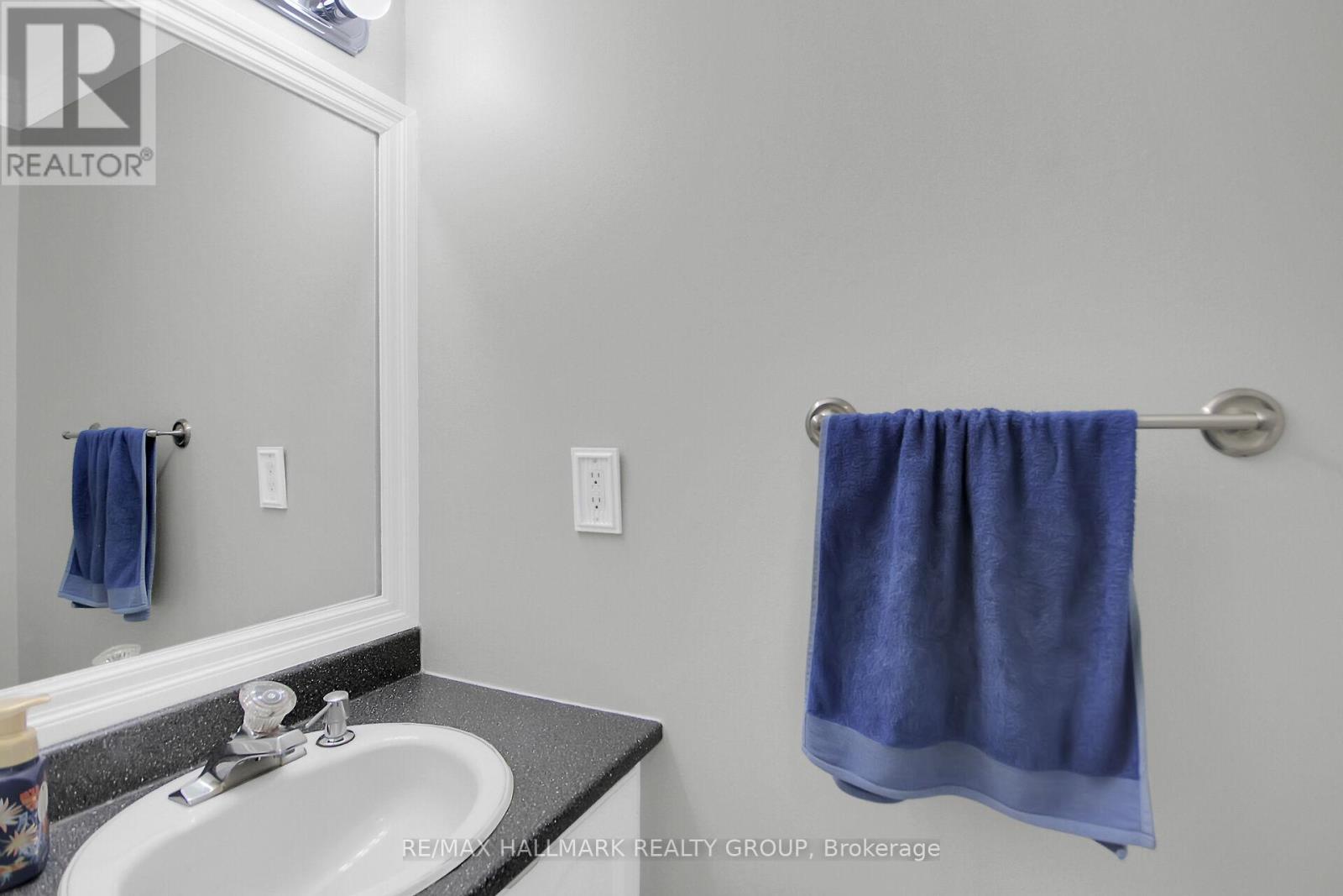 Photo 29 of 1661 Kindersley Avenue, Ottawa ON