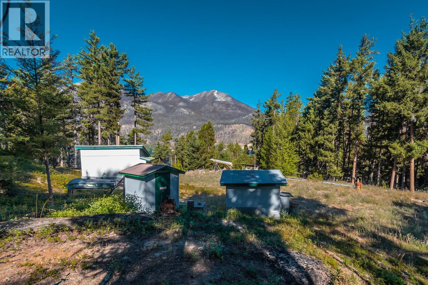 4431 Lakeview Road - Photo 5 of 46, Lillooet, British Columbia