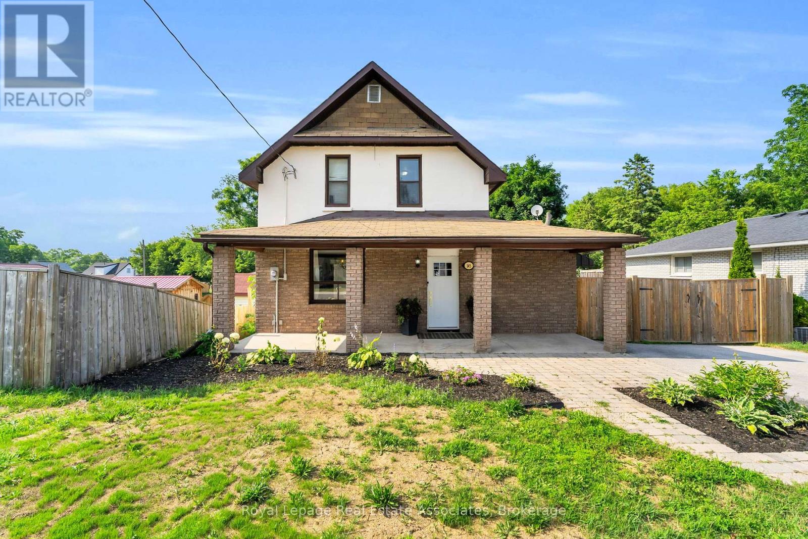 Photo 2 of 145 Margaret Street, Essa ON