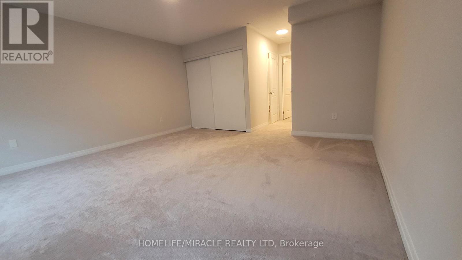 Photo 27 of 6 50 Baynes Way, Bradford West Gwillimbury ON