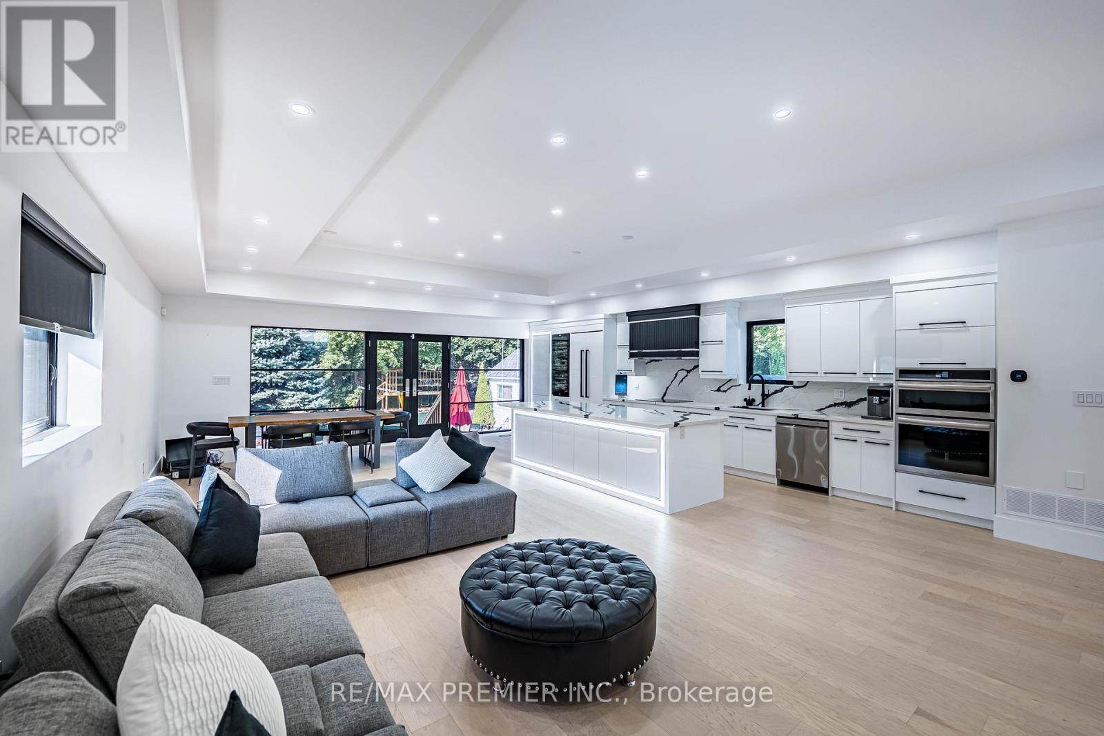 Photo 12 of 24 Gosling Road, Vaughan ON