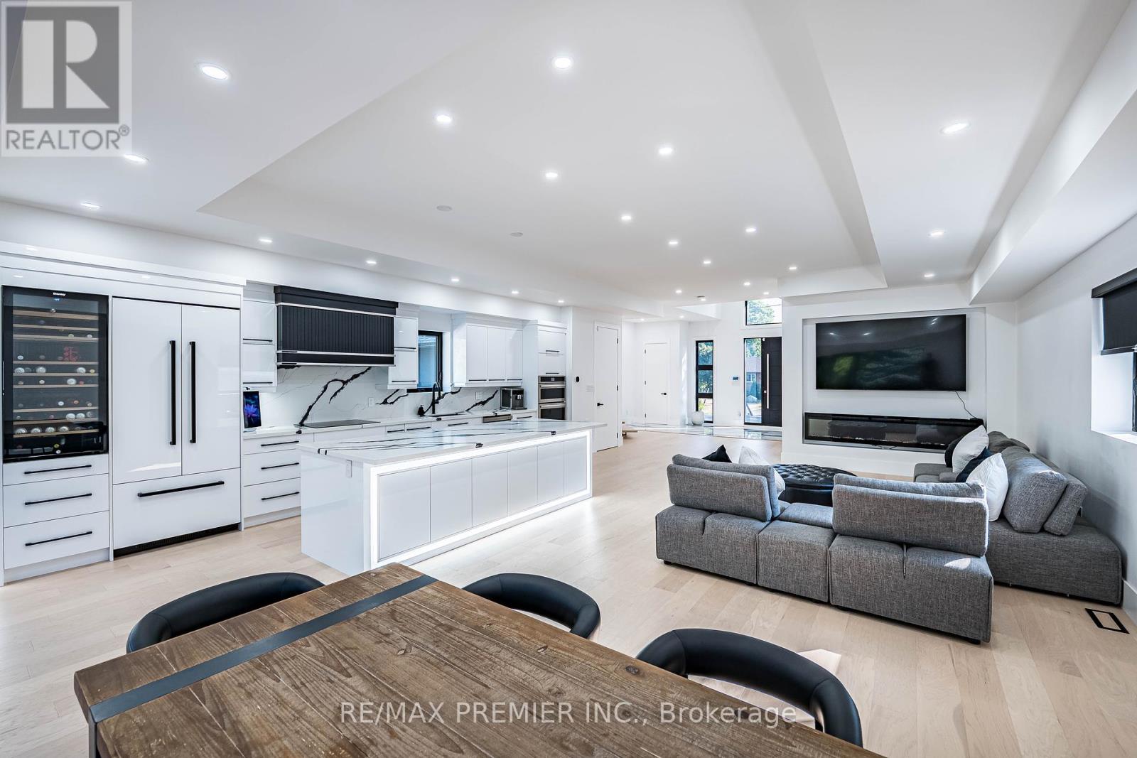 Photo 14 of 24 Gosling Road, Vaughan ON